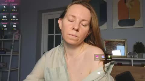 janepearl online show from May 18, 4:07 am
