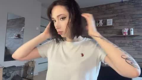 Janette online show from July 6, 11:40 am