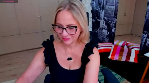 JANE TURNER MILF online show from May 29, 1:42 pm
