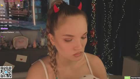 Hi Im Alice and here youll find something online show from April 15, 7:12 am