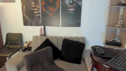 jannie_sexx online show from June 16, 12:42 pm