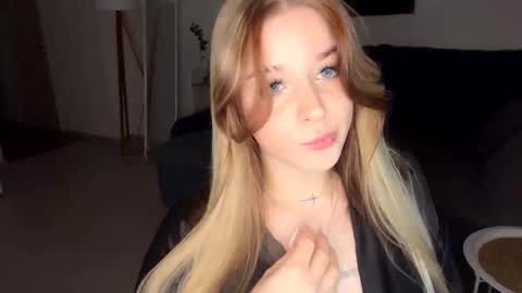 Janni online show from October 21, 4:10 pm