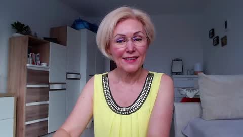 Jasmin room for people 40 online show from February 16, 1:20 pm