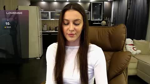 Jasmine online show from May 31, 7:04 pm