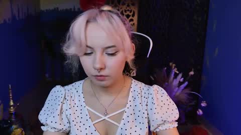 Snapshot of jasminemilko chatting on February 16, 5:04 am Jasmine online show from February 16, 5:04 am