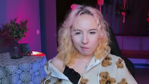 Snapshot of jasminemilko chatting on February 23, 2:14 pm Jasmine online show from February 23, 2:14 pm