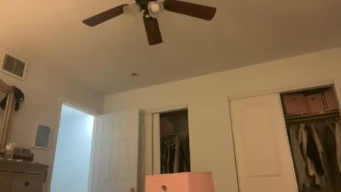 Jasmine Tate online show from October 20, 7:46 am