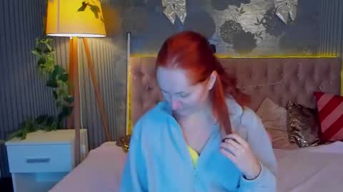 Jasmine online show from January 19, 1:54 pm