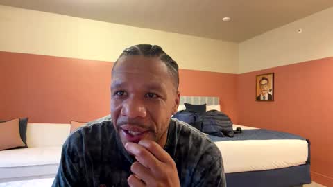 Jason Sweets online show from May 9, 11:55 pm
