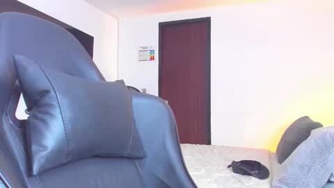Snapshot of jasperbrooksx chatting on September 25, 3:13 am JBrooksXx online show from September 25, 3:13 am
