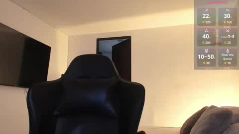 JBrooksXx online show from February 22, 1:47 pm