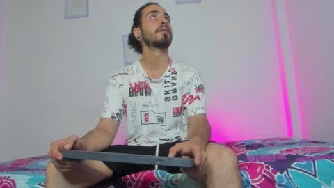 jave_rave online show from March 17, 6:18 am