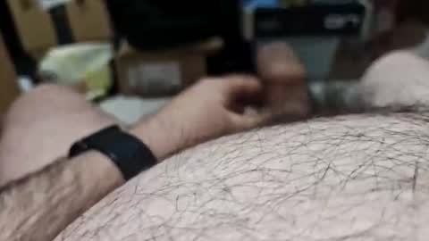 javier83max online show from April 19, 9:06 pm