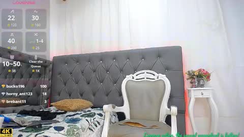 Snapshot of javier_hot27_ chatting on September 24, 9:43 pm Javier Herrera online show from September 24, 9:43 pm