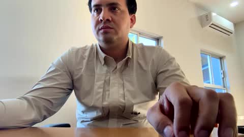 javier online show from October 17, 2:32 pm