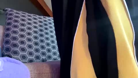 Jaws  online show from February 5, 6:59 pm