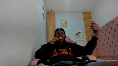 jax_maliq online show from October 15, 5:58 pm