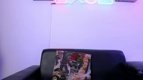 jax_nova online show from August 6, 5:22 pm