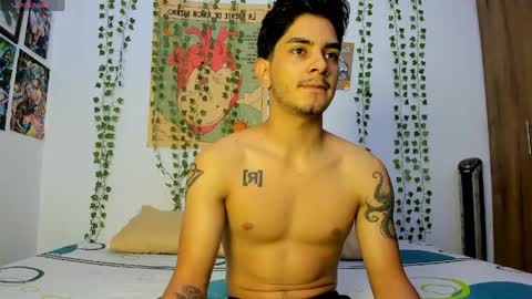 Jax and Jinx online show from April 13, 12:37 am