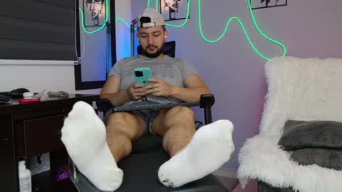 Jaxon online show from November 17, 3:20 am