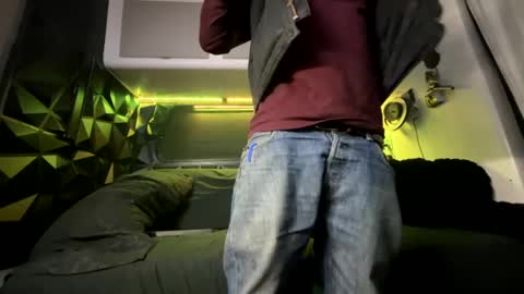 jax online show from January 19, 3:18 am