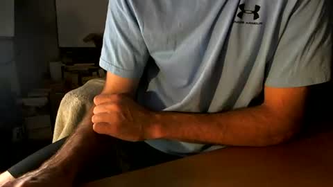 Say hi i wont bite...unless you want me to online show from July 3, 5:12 am