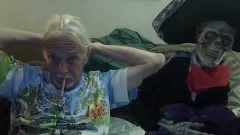 jay-jay1475 online show from October 27, 1:38 am