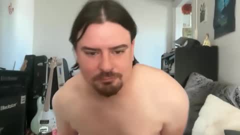 Snapshot of jayboschi chatting on September 18, 2:32 pm jayboschi online show from September 18, 2:32 pm