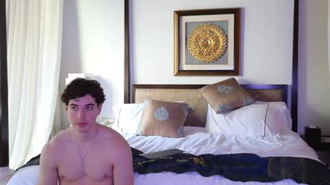 THE HOUSE online show from February 13, 3:07 am