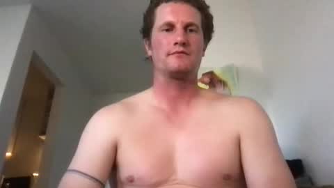 jaycup1989 online show from October 31, 8:53 pm