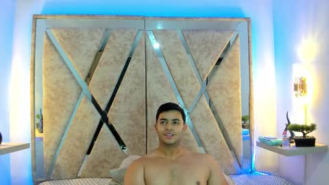 jayd_muscle online show from November 21, 5:38 am