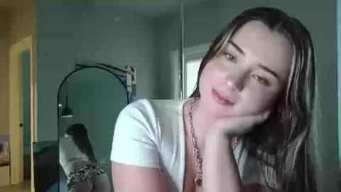 Jayde  online show from September 13, 10:56 pm
