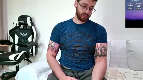 jayxcee OFFICIAL online show from February 9, 3:11 am