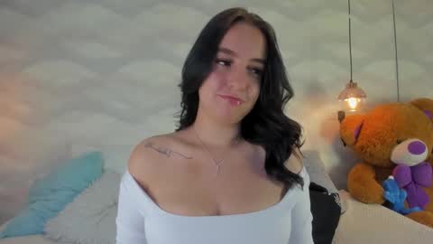 JAZLIN ANGELS online show from January 19, 6:56 am