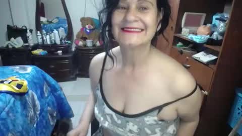 jazmim online show from May 28, 11:19 am