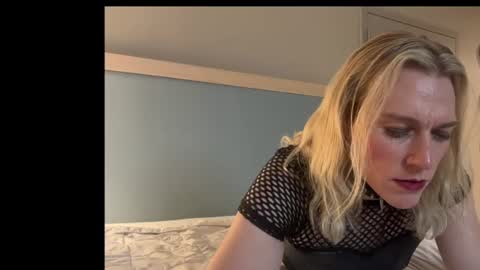 jazzy432866 online show from August 8, 12:42 am