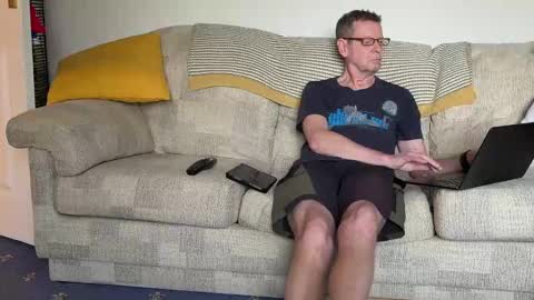 Snapshot of jcar57 chatting on January 29, 3:15 pm Jon online show from January 29, 3:15 pm