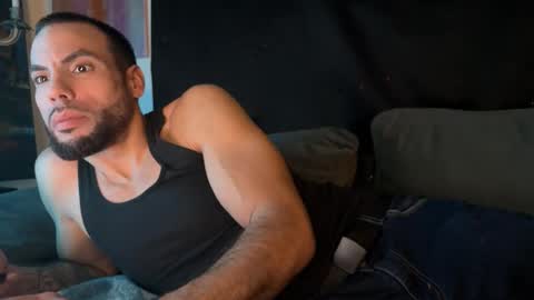 JcMax305 online show from February 10, 4:59 am