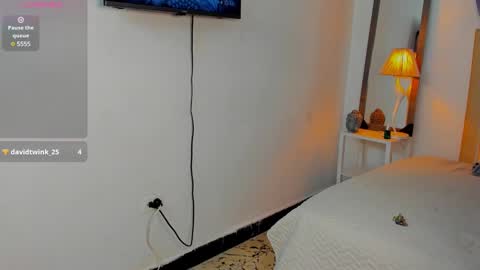 jhon online show from December 22, 3:44 am