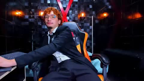 Jean Rodriguez online show from April 8, 8:23 pm