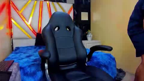 Jean Rodriguez online show from April 2, 7:54 pm