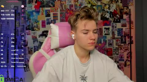 jean_wilsons online show from November 22, 11:30 am