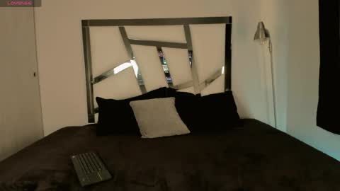 jei_7m online show from April 3, 11:00 pm