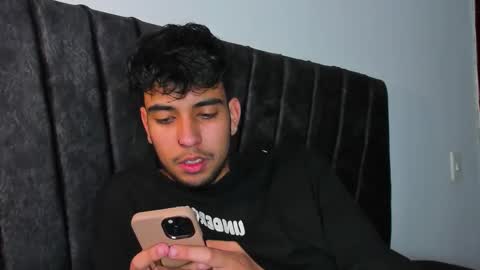 jei online show from October 22, 11:45 am