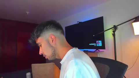 jei online show from October 7, 6:26 pm