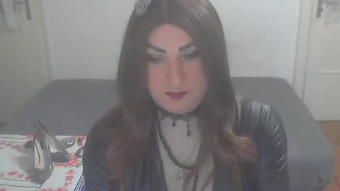 Jellena online show from January 12, 6:05 pm