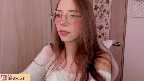 Snapshot of jelly_w5 chatting on December 3, 5:06 pm Jelly online show from December 3, 5:06 pm