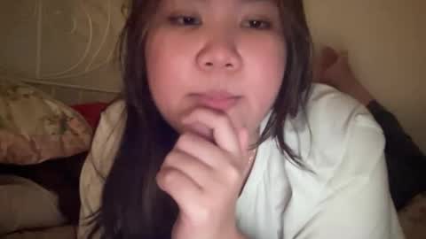 Snapshot of jellyblush chatting on October 15, 9:54 am - online show from October 15, 9:54 am