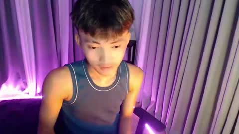 jemart_urnaughtboy online show from May 7, 4:46 pm