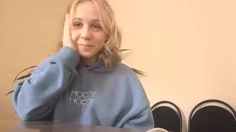 Jessica online show from March 3, 4:41 am